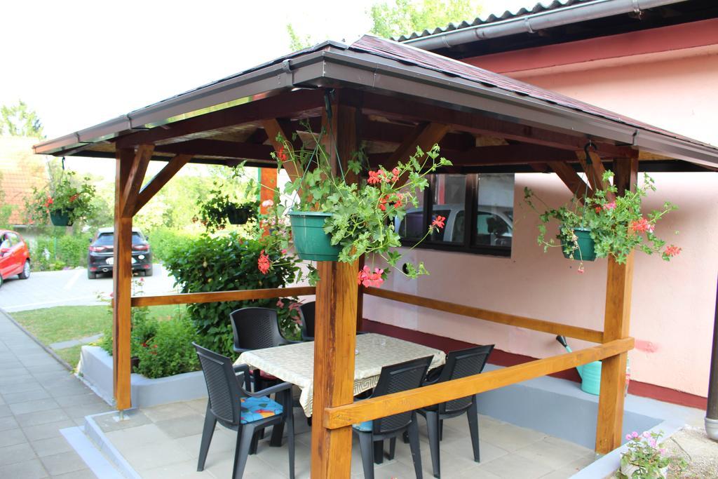 Apartment Zalac Слунь Екстер'єр фото
